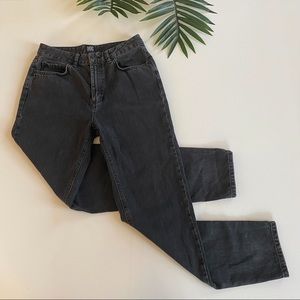 BDG Urban Outfitters High Waisted Mom Jeans